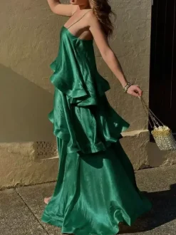 Robe longue sans manches à bretelles décolleté sexy style bohème jaune pour une soirée en amoureux