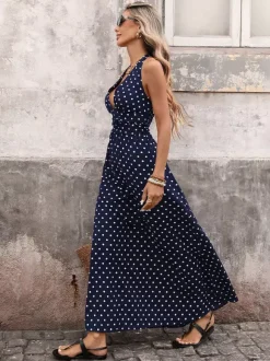 Robe longue sexy à pois et col V coupe dos nu idéale pour un look streetwear de vacances
