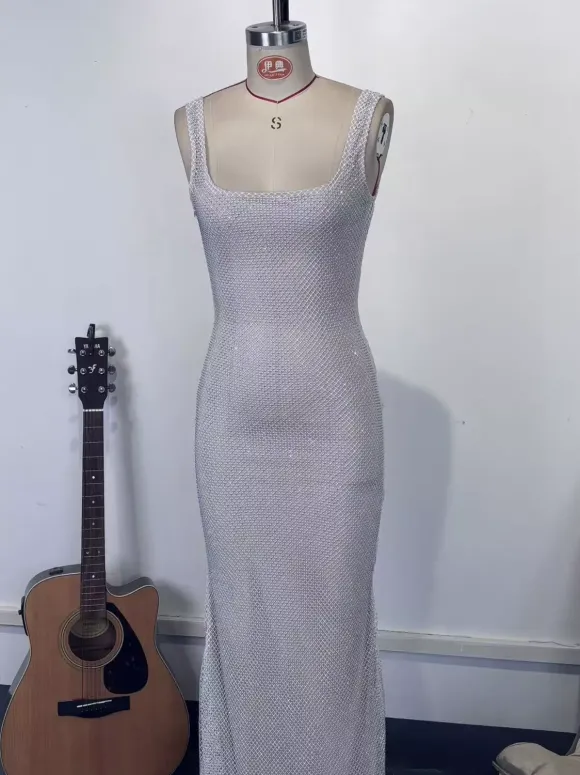 Robe longue sirène moulante à col carré et paillettes glamour pour femme 2026