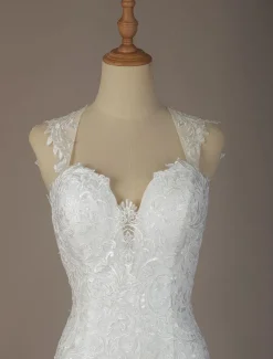 Robe mariée sirène à bretelle en dentelle dos nu à traîne Robe de mariée