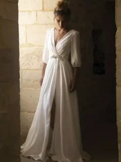 Robe mariée trapèze col V demi-manche longueur au sol dos en V nu jupe fendue robe de mariage
