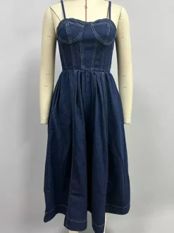 Robe midi en jean pour femme - Robe bustier sexy bleu foncé à plis et bustier - Idéale pour un pique-nique décontracté en été 2026