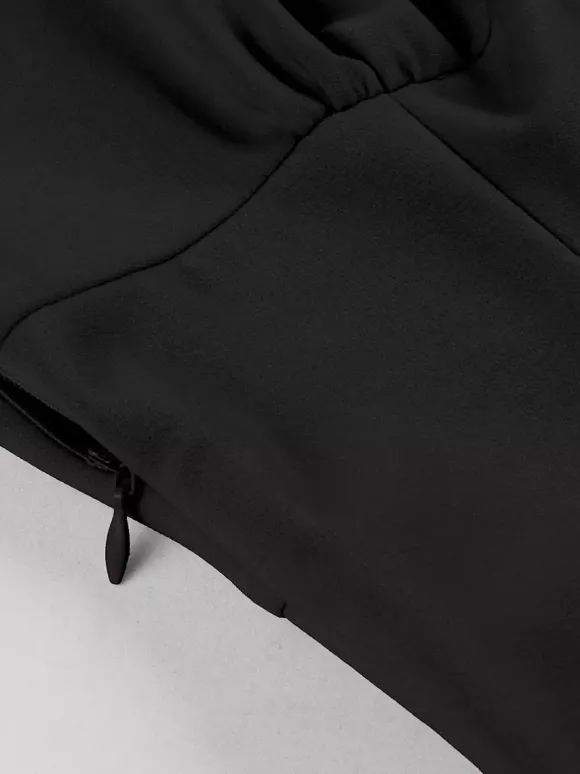 Robe midi vintage noire à col carré pour l'été 2026