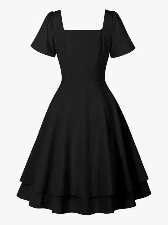 Robe midi vintage noire à col carré pour l'été 2026