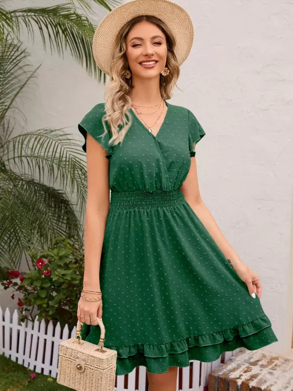 Robe mi-longue rose pâle à col en V et ourlet à volants avec taille froncée 2026