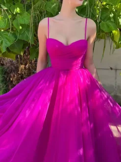 Robe mi-longue trapèze en tulle à décolleté en c艙ur pour fête d'anniversaire 2026