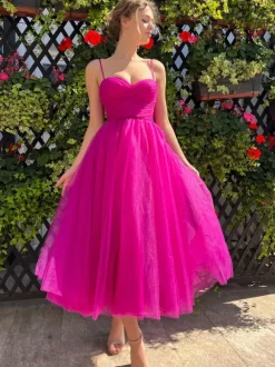 Robe mi-longue trapèze en tulle à décolleté en c艙ur pour fête d'anniversaire 2026