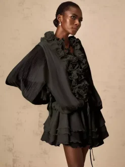Robe mini à volants superposés pour femme - Robe patineuse bohème à manches lanternes col en V fleuri et short assorti - Fête de printemps 2026