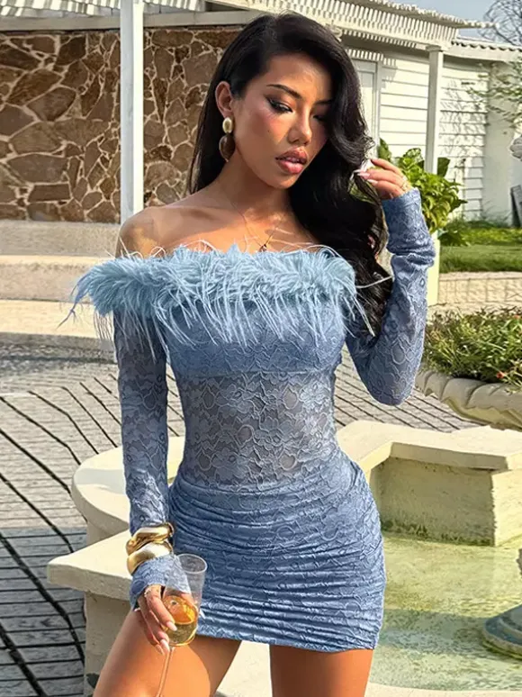 Robe mini en dentelle et fausse fourrure pour femme - Bleu poudré moulante froncée manches longues - Robe d'invitée pour mariage de printemps 2026