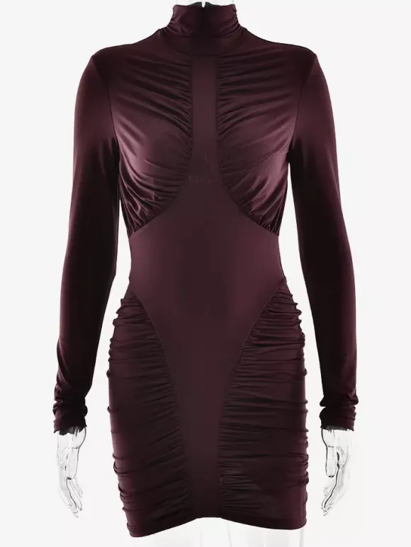 Robe mini moulante dos nu à col montant froncé style moderne collection femme 2026