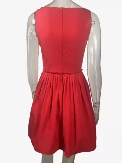 Robe mini plissée froncée à col carré et taille en V pour femme 2026