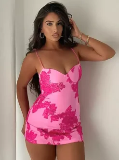 Robe moulante à bretelles spaghetti et motifs floraux pour femme - Mini-robe sexy - Tenue idéale pour une soirée d'été en club (collection 2026)