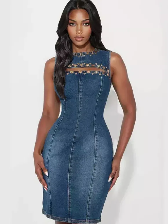 Robe moulante en jean découpée pour femme - Robe fourreau midi bleue sans manches à clous coupe ajustée - Tenue de soirée estivale 2026