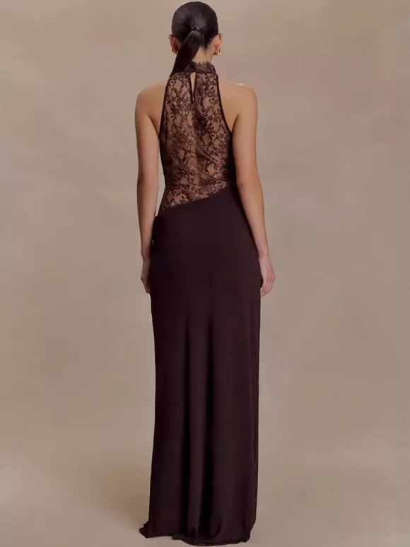 Robe moulante maxi sans manches à col montant empiècements en dentelle et découpes pour femme 2026