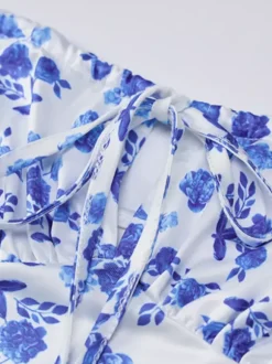 Robe nuisette bleue à fleurs style cottagecore pour femme - Robe longue moulante blanche à buste froncé - Été 2026