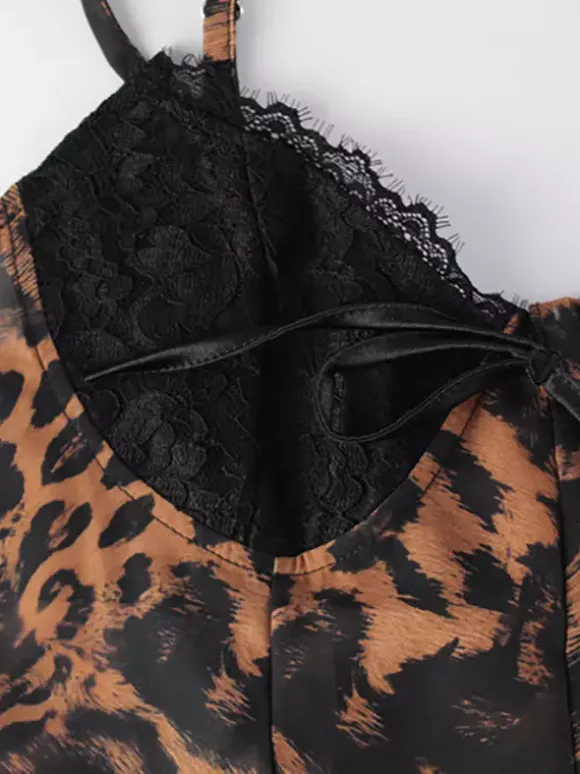 Robe nuisette courte imprimée léopard pour femme - Débardeur en dentelle marron style années 2000 coupe évasée - Idéale pour les soirées d'été en club (édition 2026)