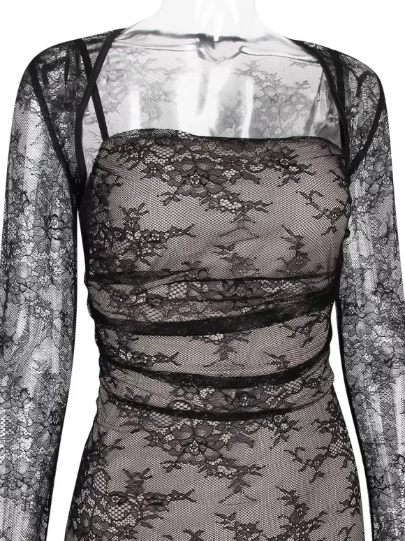 Robe trompette à lacets découpes broderie florale manches longues robes de bal