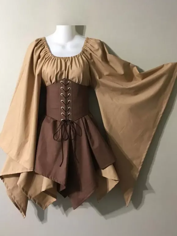 Robe vintage médiévale Opéra à manches longues en couches marron