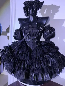 Robe bustier noire style gothique Lolita robe de princesse bouffante détaillée en dentelle avec robe en tulle superposé
