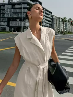 Robe-chemise femme en lin et coton mélangés couleur avoine - Robe longue sans manches à revers cranté et poche - Élégante tenue de bureau d'été avec ceinture - Collection 2026