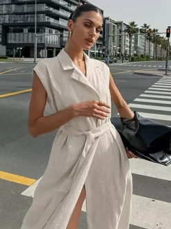 Robe-chemise femme en lin et coton mélangés couleur avoine - Robe longue sans manches à revers cranté et poche - Élégante tenue de bureau d'été avec ceinture - Collection 2026