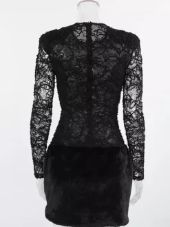 Robe courte femme en dentelle noire et fausse fourrure - Haut transparent sexy à manches longues - Style gothique idéale pour une soirée cocktail printanière 2026