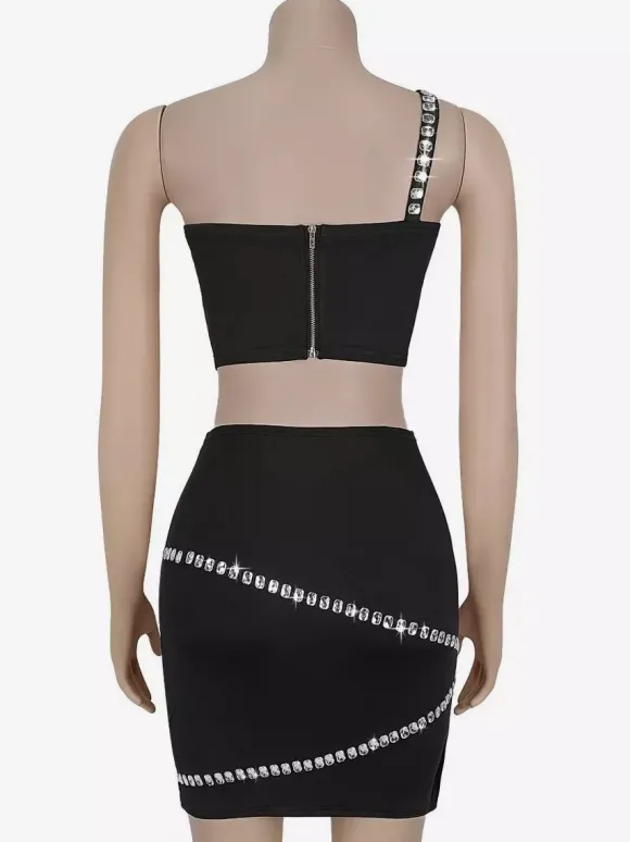 Robe courte moulante asymétrique à une épaule et strass 2026