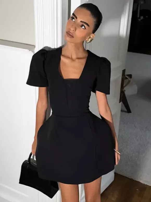 Robe courte noire à col en V pour femme - Manches bouffantes élégantes coupe sablier - Tenue élégante pour un rendez-vous galant 2026