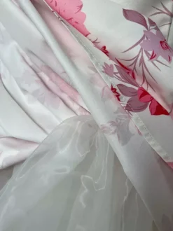 Robe courte rose à imprimé floral et col carré sans manches pour fête d'anniversaire 2026