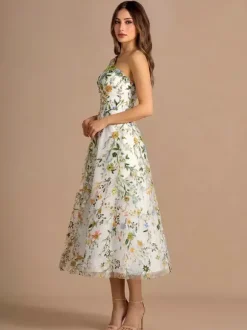 Robe de bal asymétrique à fleurs sans manches longueur thé coupe trapèze en dentelle brodée
