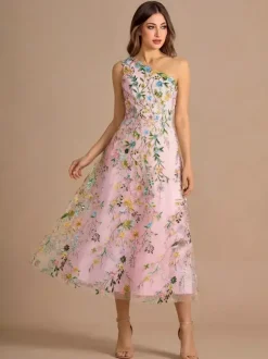 Robe de bal asymétrique à fleurs sans manches longueur thé coupe trapèze en dentelle brodée