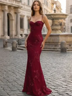 Robe de bal sirène à col c艙ur sans manches lacée ornée de fleurs en dentelle robe de soirée formelle