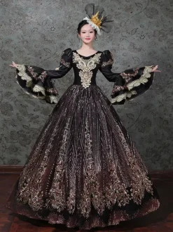 Robe de bal victorienne rococo vintage brodée manches longues évasées