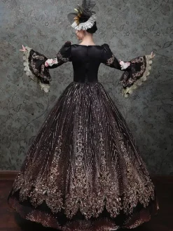 Robe de bal victorienne rococo vintage brodée manches longues évasées
