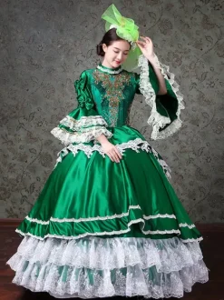 Robe de bal vintage pour femme style victorien rococo ornée de dentelle manches évasées col montant et volants en dentelle.