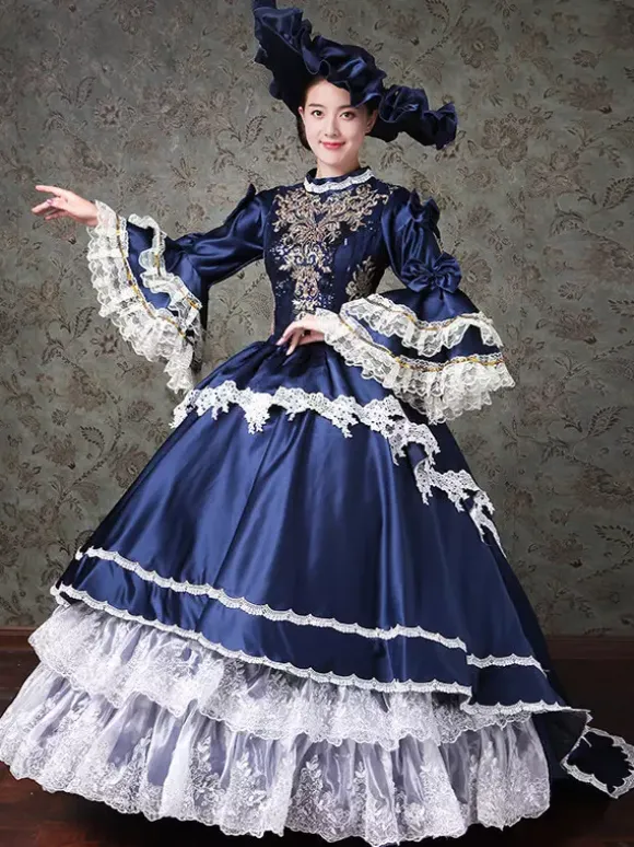 Robe de bal vintage pour femme style victorien rococo ornée de dentelle manches évasées col montant et volants en dentelle.