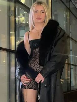 Robe de club pour femmes bretelles cou sexy dentelle sans manches polyester noir robe sexy