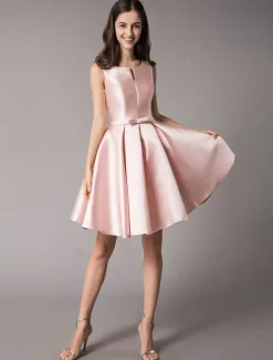 Robe de cocktail 2026 en satin douce Robe de soirée rose courte au genou dos nu fermeture à laçage