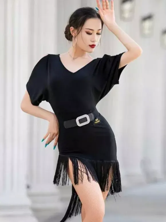 Robe de danse latine à manches courtes et épaules dénudées pour femme avec ceinture et pompons