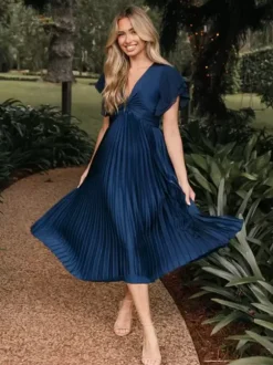 Robe de demoiselle d'honneur courte élastique en soie comme du Satin manches courtes fermeture éclair col en v robes de soirée de mariage