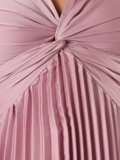 Robe de demoiselle d'honneur courte élastique en soie comme du Satin manches courtes fermeture éclair col en v robes de soirée de mariage