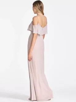 Robe de demoiselle d'honneur en mousseline de soie rose épaules dénudées robes longues fendues à volants