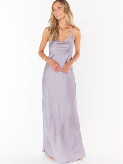 Robe de demoiselle d'honneur fourreau longueur au sol dos nu robe de bal en tissu satiné