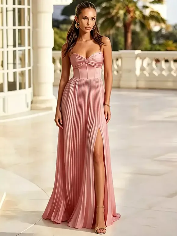 Robe de demoiselle d'honneur vert émeraude plissée en satin coupe trapèze bretelles spaghetti bustier c艙ur corset dos lacé fente haute robe longue de cérémonie