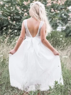 Robe de fille de fleur blanche en dentelle col rond décolleté décoré de noeud sur dos robe cortège enfant