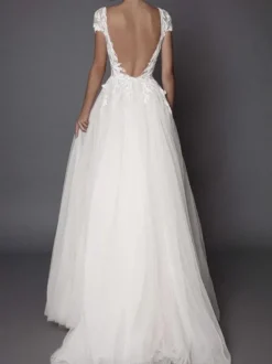 Robe de mariée bohémien ivoire en tulle col V plongeant dos nu jupe fendue robe de mariage