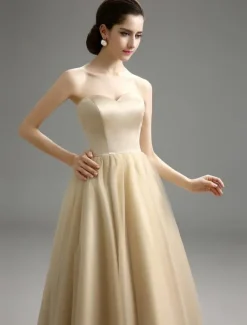 Robe de mariée champagne en satin bustier laçage sur dos longueur mollet Robe de mariage