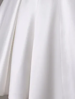Robe de mariée courte blanche en satin col V avec noeud boutonnée sur dos au genou Robe de mariage vintage