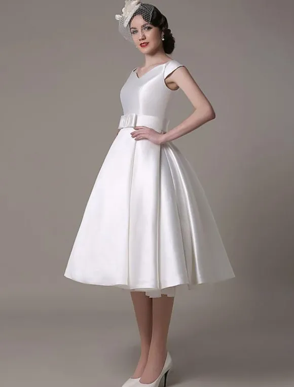 Robe de mariée courte blanche en satin col V avec noeud boutonnée sur dos au genou Robe de mariage vintage
