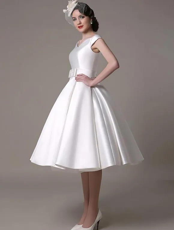 Robe de mariée courte blanche en satin col V avec noeud boutonnée sur dos au genou Robe de mariage vintage